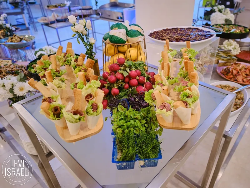 Glatt Kosher gourmet beachfront dining for Passover in Crete