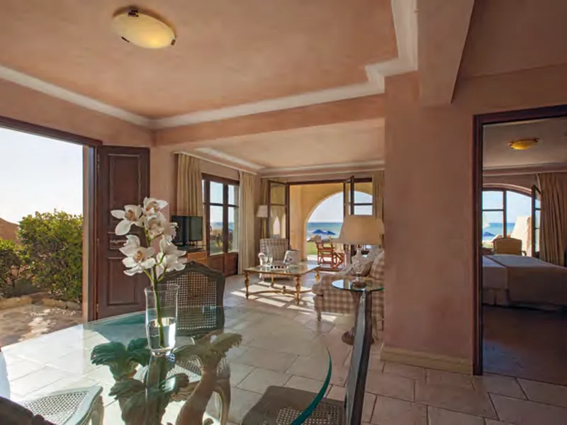 Family room and suite living area with sea view