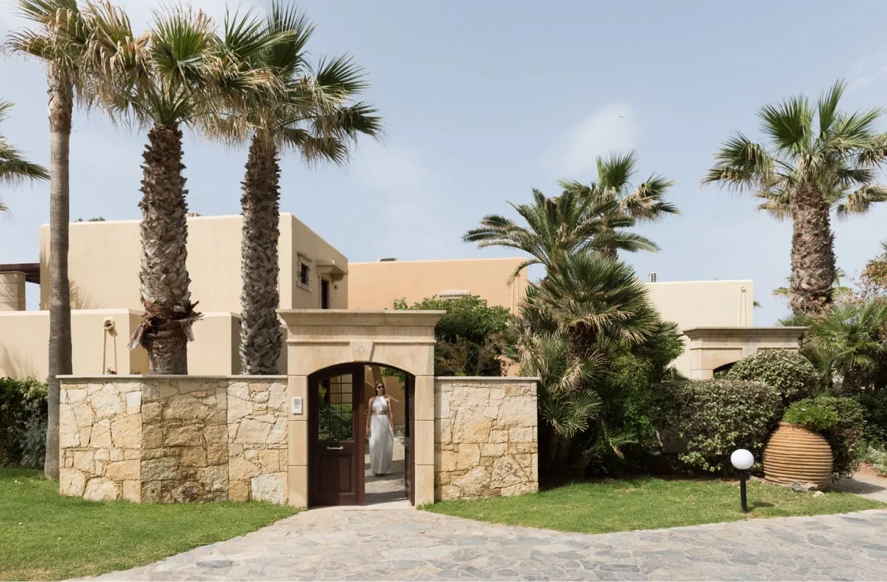 Villa Front de Mer Deux Chambres Mythica avec piscine privée, Front de mer