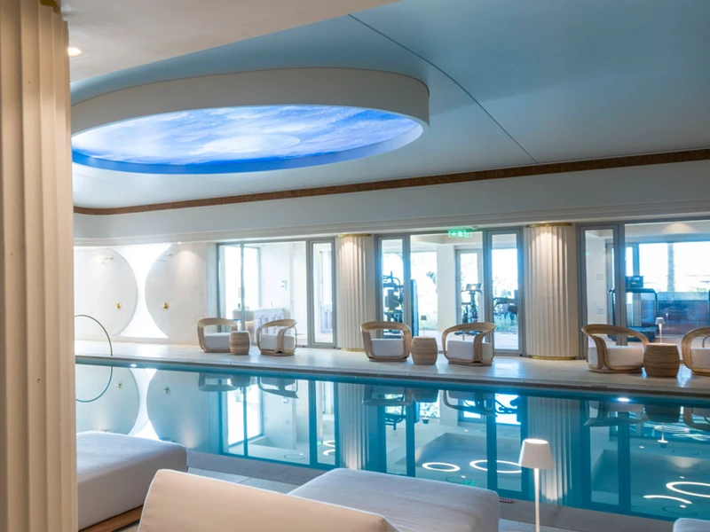 2270 m² spa with indoor sea-water pool at Aquila Rithymna Beach