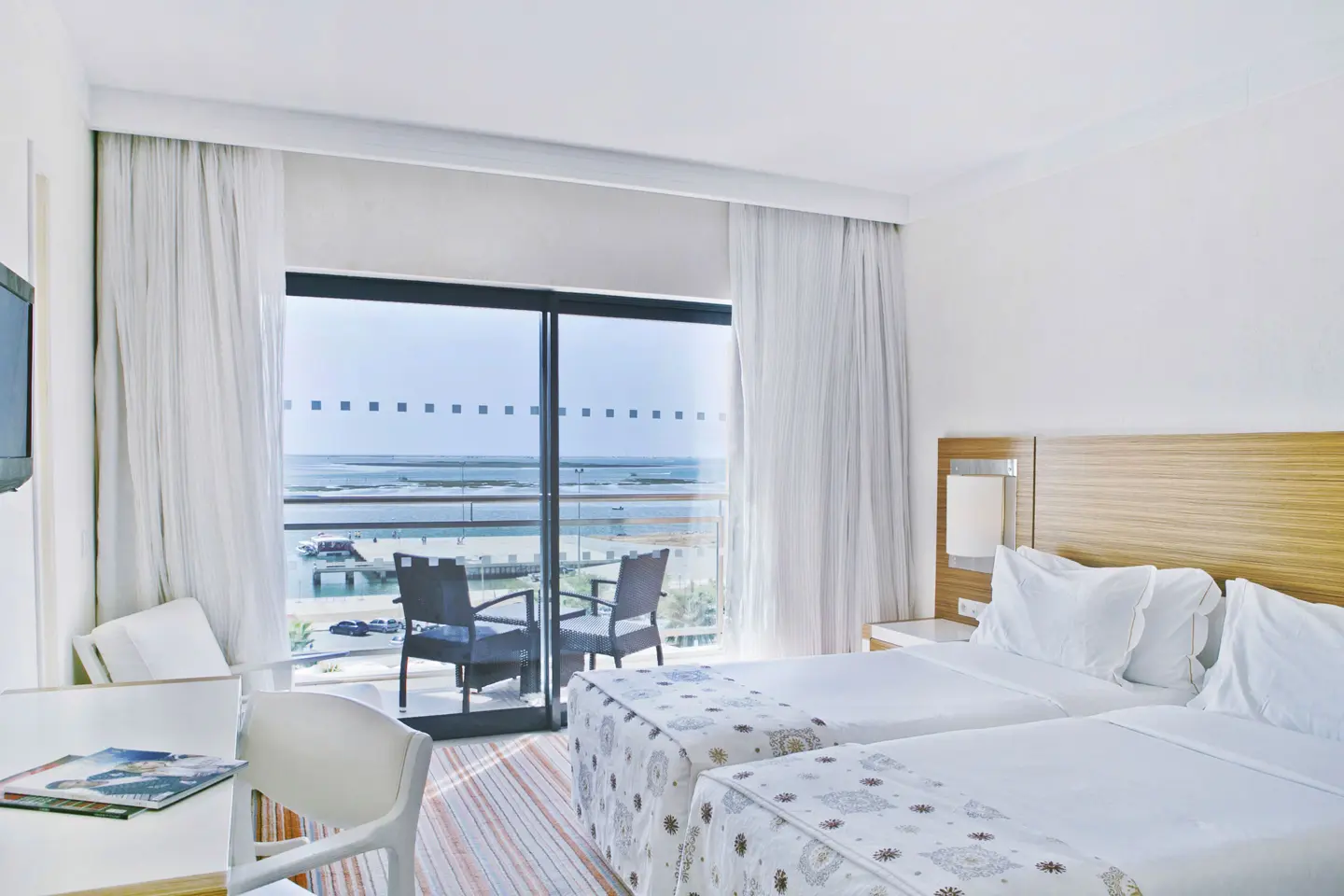 Suites · Ria Formosa View